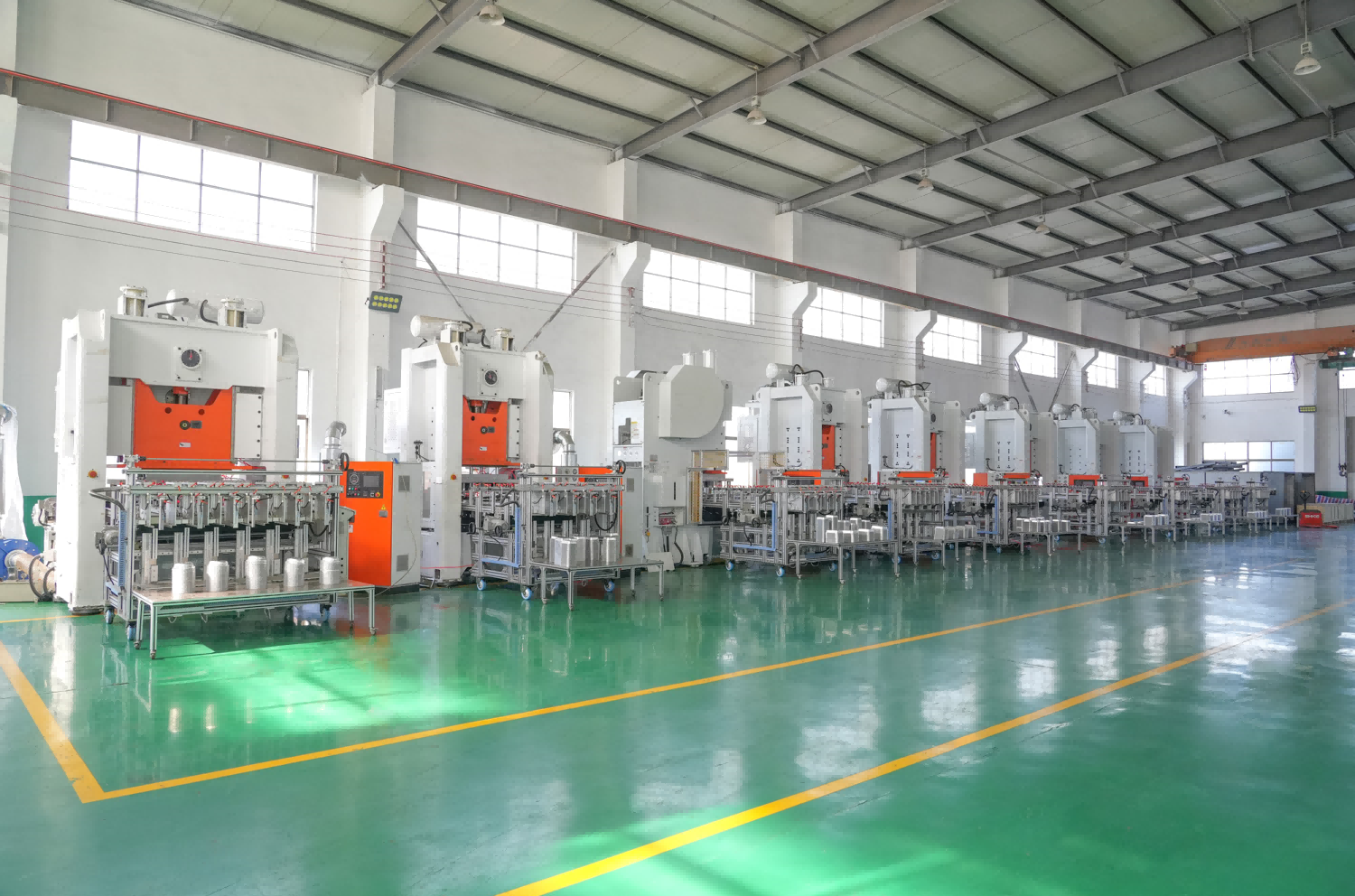 أحدث مدونات الشركة حول In-Depth Review Data-Driven Analysis of Aluminum Foil Container Production Line Core