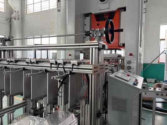 شراء آلة صنع حاويات الألومنيوم التي تستخدم لمرة واحدة لخدمات الطيران بسماكة 0.25 مم online manufacture