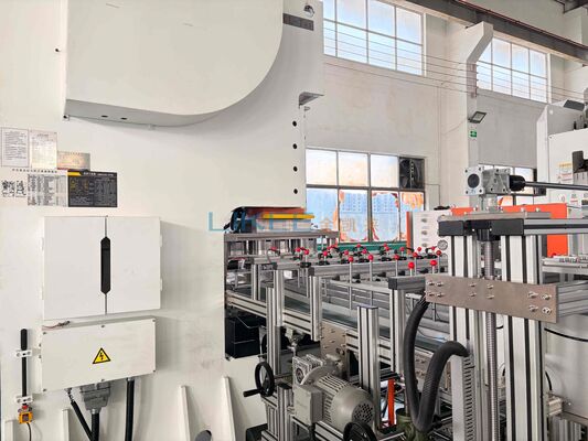 شراء آلة حاويات من ورق الألومنيوم 63 طن مع الشعار المخصص المطبع وتغيير القالب السريع للقالب المخصصة تصنيع عبر الإنترنت