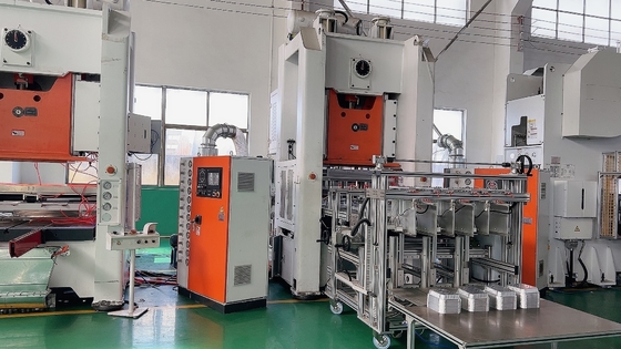 380V 50HZ الألومنيوم احباط مربع ماكينة كهربائية تسيطر عليها