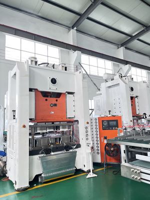 حاوية رقائق الألومنيوم المستطيلة التي يمكن التخلص منها صديقة للبيئة 1 LB احباط عموم