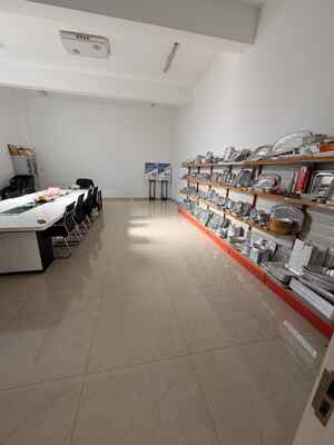 حاوية من ورق الألومنيوم صنع آلة قابلة لإعادة التدوير جدار سلس مستطيل للخبز