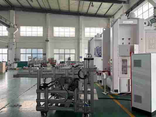 LK-T80 آلة صنع حاويات رقائق الألومنيوم التي تستخدم لمرة واحدة سعة 660 مل خفيفة الوزن لتجاعيد الجدران