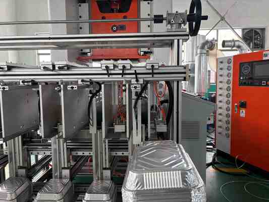 LK-T80 آلة صنع حاويات الطعام المصنوعة من رقائق الألومنيوم المستطيلة بشعار الشركة المصنعة الأصلية لتغليف الوجبات السريعة الجاهزة