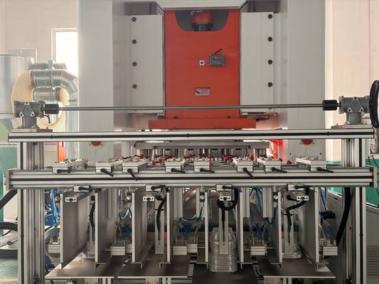 LK-T80 آلة صنع ورق الألومنيوم الحاوية تستخدم المكونات الهوائية SMC